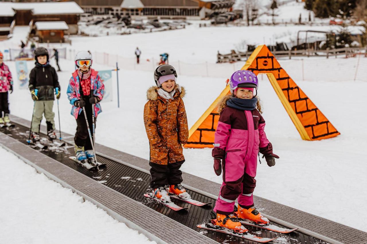 Familienhotel Huber ヴァレス エクステリア 写真